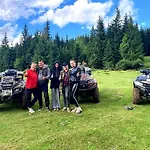 Berloga-sinevir Inn