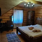 Inn Berloga-sinevir Synevyrs'ka Polyana